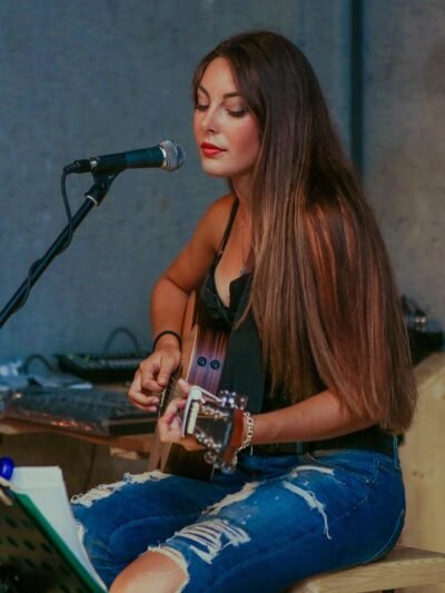 Cantor(a)/ Bandas/ Grupo/ Dj's